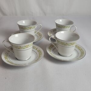 Lot of 4 Towne House Fine China Japan Spring 3094 Cups And Saucers